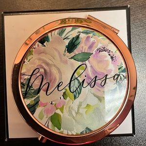 Personalized Compact Mirror